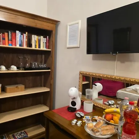 Chez Oriana Termini St روما